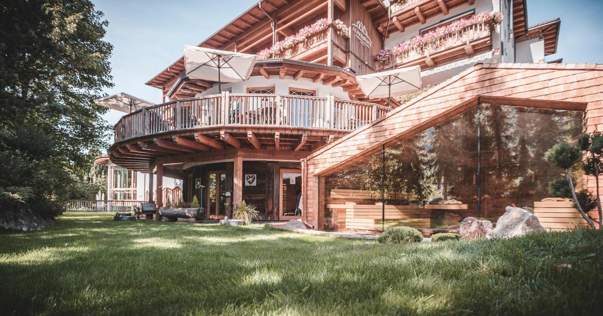 Alpenblick Hotel 4*